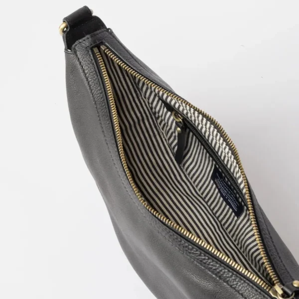 O My Bag Sacs>Banane Leo - Black Soft Grain Leather